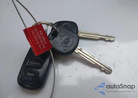 2005 Toyota Corolla Ce/Le/S from USA, damaged, VIN 2T1BR30E05C445508